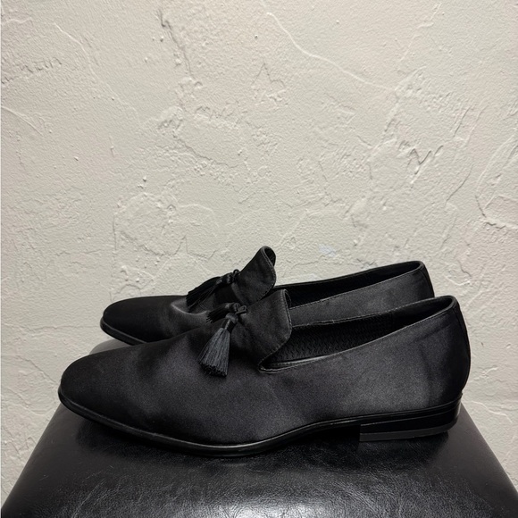 Elegant Black Tassel Loafers for Men main image 12